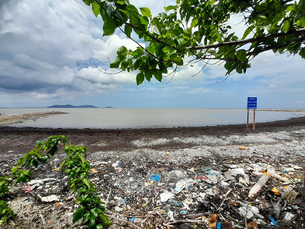 Mối nguy ô nhiễm môi trường đến từ việc không xử lý tốt chất thải do nuôi trồng thủy sản